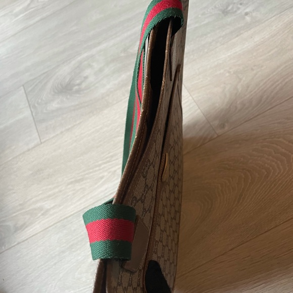 Gucci Plus Tote Bag - Picture 9 of 16